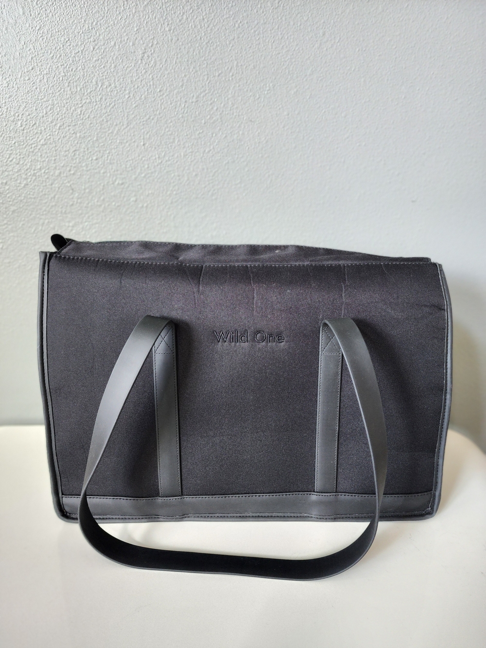 Wild One Black Travel Pet Carrier Airline Approved Dog Cat Tote Bag